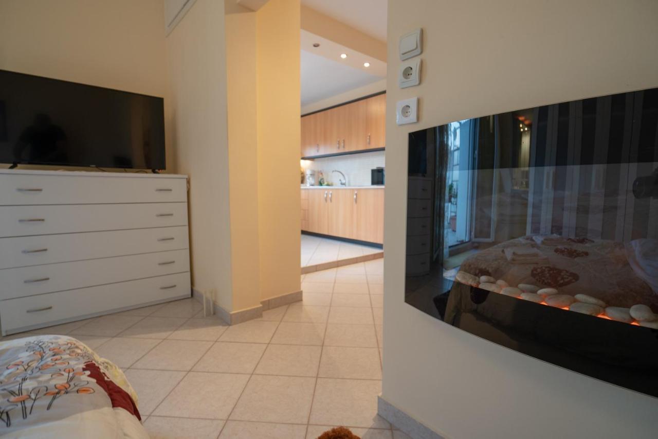 Attica Train Station 1 Bedroom 4 Pers Apartment Atene Esterno foto