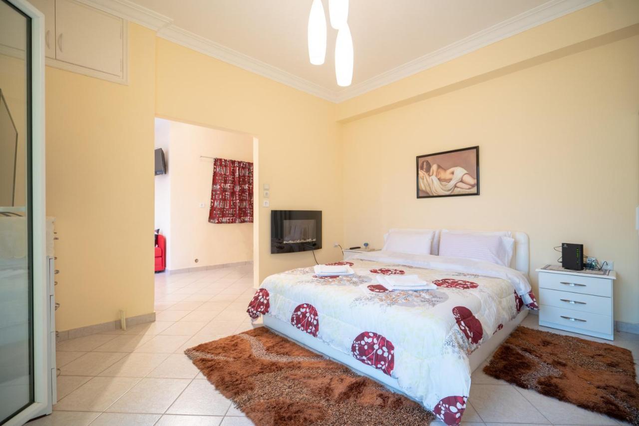 Attica Train Station 1 Bedroom 4 Pers Apartment Atene Esterno foto