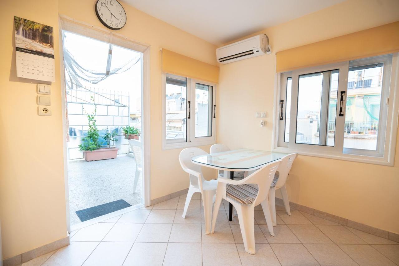 Attica Train Station 1 Bedroom 4 Pers Apartment Atene Esterno foto