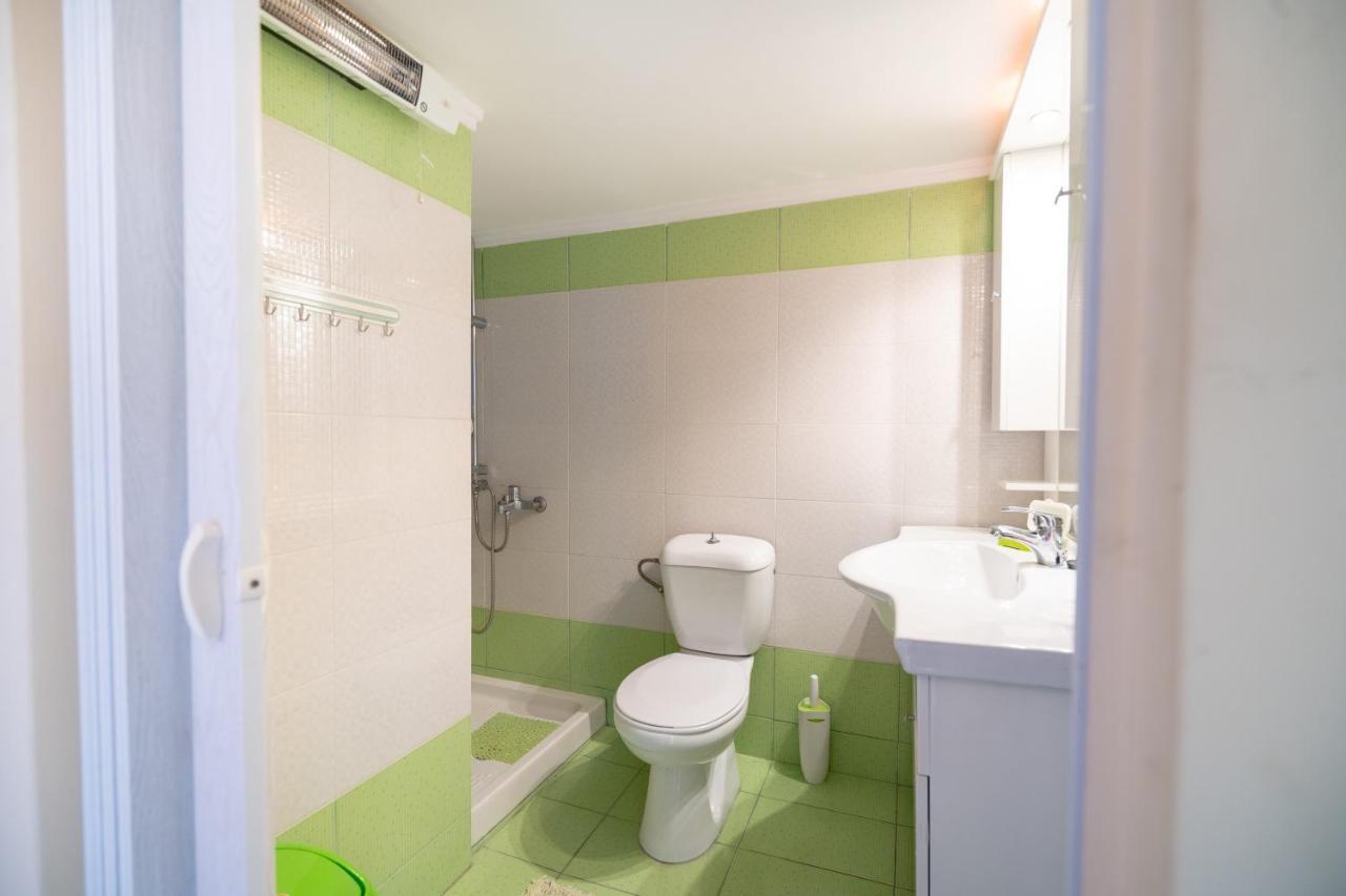 Attica Train Station 1 Bedroom 4 Pers Apartment Atene Esterno foto